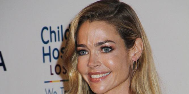 Denise Richards - Age, Family, Bio | Famous Birthdays