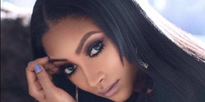 Jasmine Bleu - Age, Family, Bio | Famous Birthdays