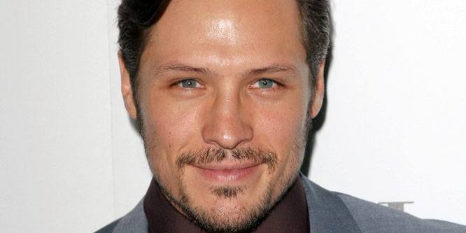 Nick Wechsler - Age, Family, Bio | Famous Birthdays