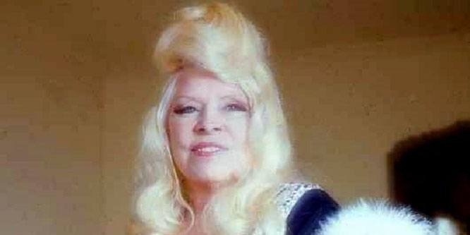 Mae West - Trivia, Family, Bio | Famous Birthdays